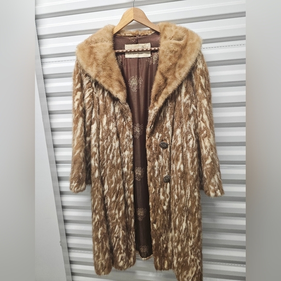 Jackets & Blazers - GLAMOUR ~VINTAGE HAZEL EMBA MINK FUR FULL LENGTH COAT~MINK COLLAR SIZE:LG-XLARGE